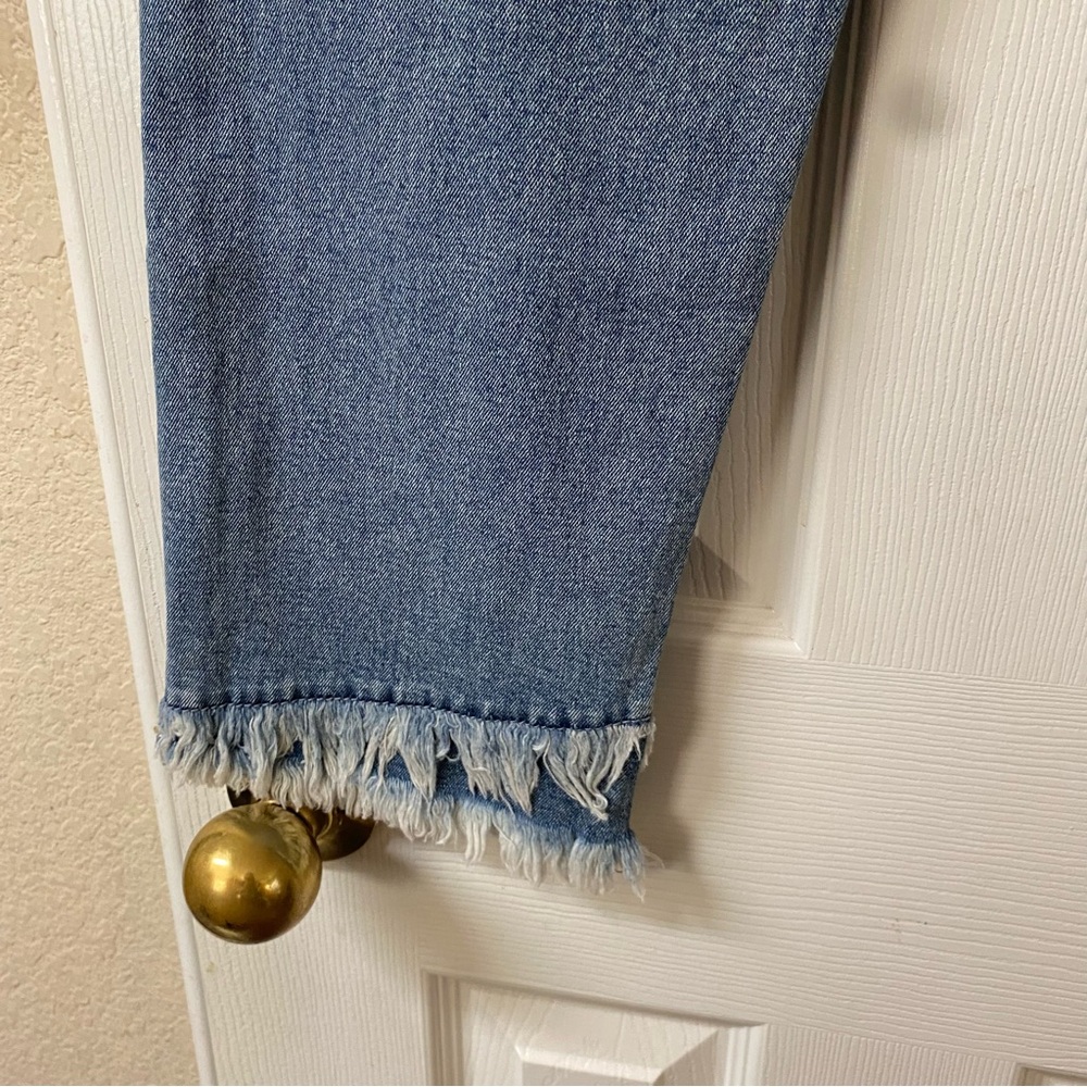 Kancan Womens Size 28” Double Fringe High Rise Straight Fit Med Wash Jeans NWT! - Picture 11 of 16